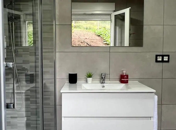 O Cobijo De Elva * Arou